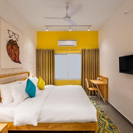 Bedzzz Varanasi By Leisure Hotels, 1 Km From Dashwasamedh Ghat Esterno foto